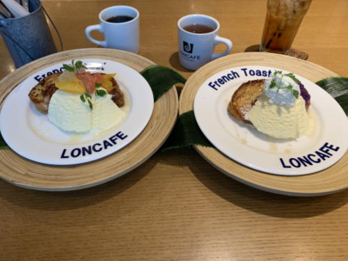 ロンカフェのピンクグレープフルーツとオレンジ、アプリコットのフレンチトースト、紫いものフレンチトースト